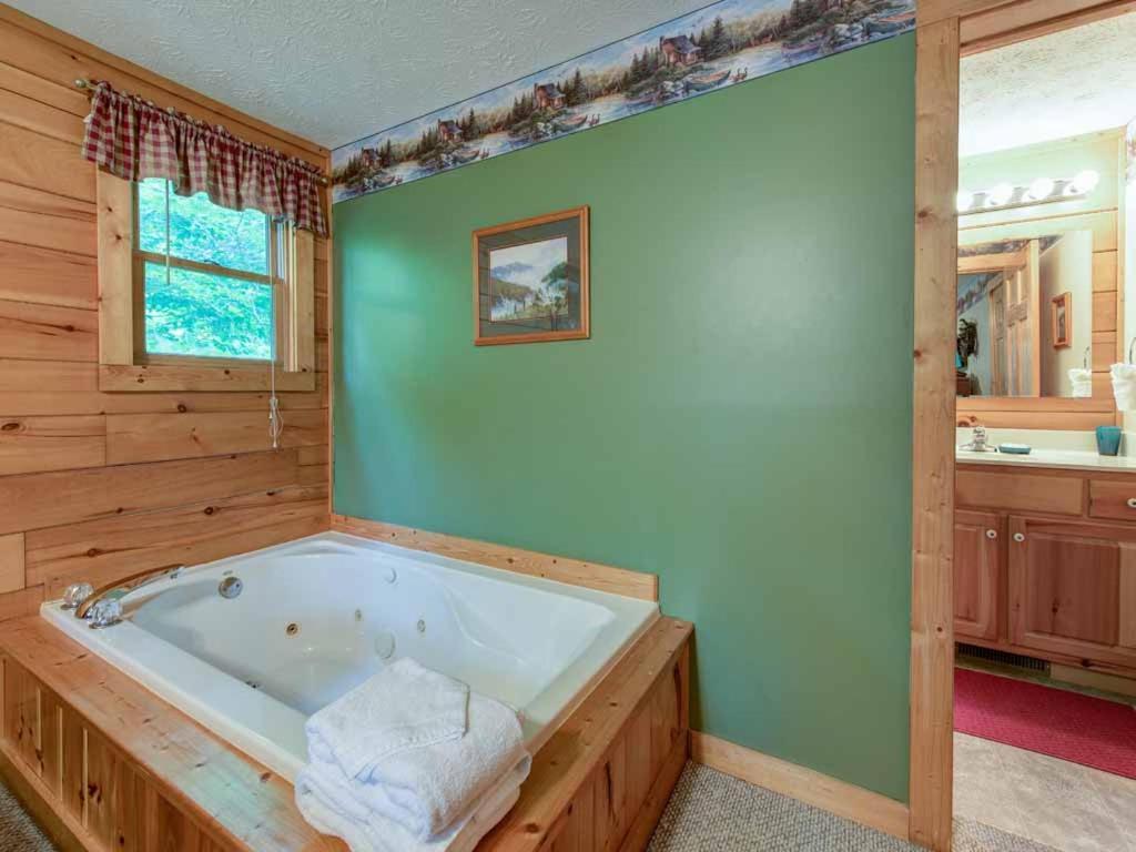 Cubs Cove Villa Gatlinburg Exterior foto